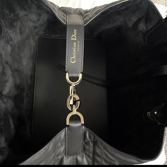 DIOR MEDIUM BLACK TOUJOURS BAG - Picture 12 of 13
